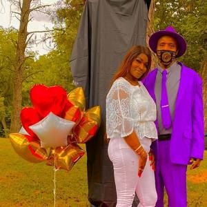 Meet your Posher, Leonard